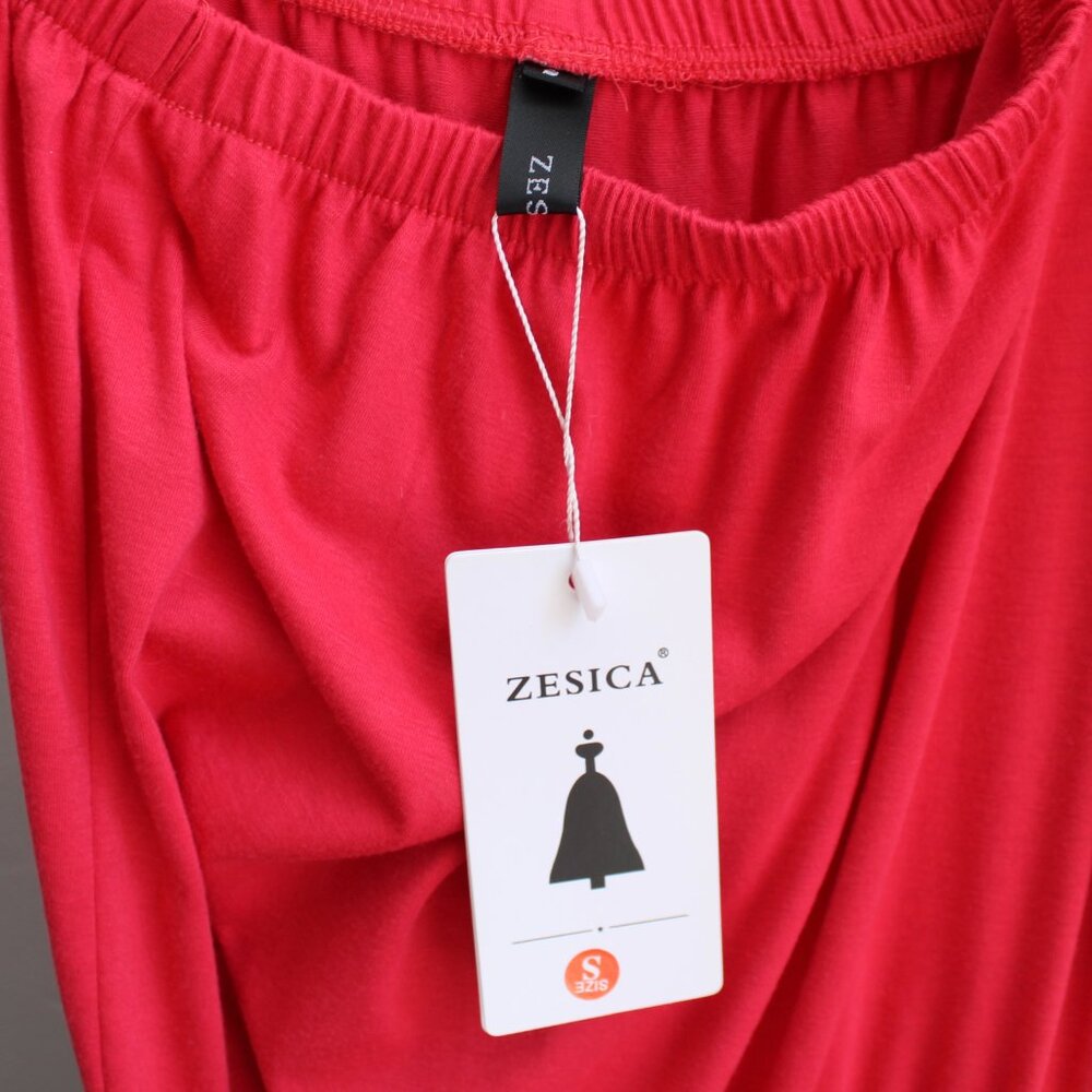 ZESICA Women's Red Strapless Belted Wide-Leg Jumpsuit Romper Pants sz Small NWT - Picture 4 of 4